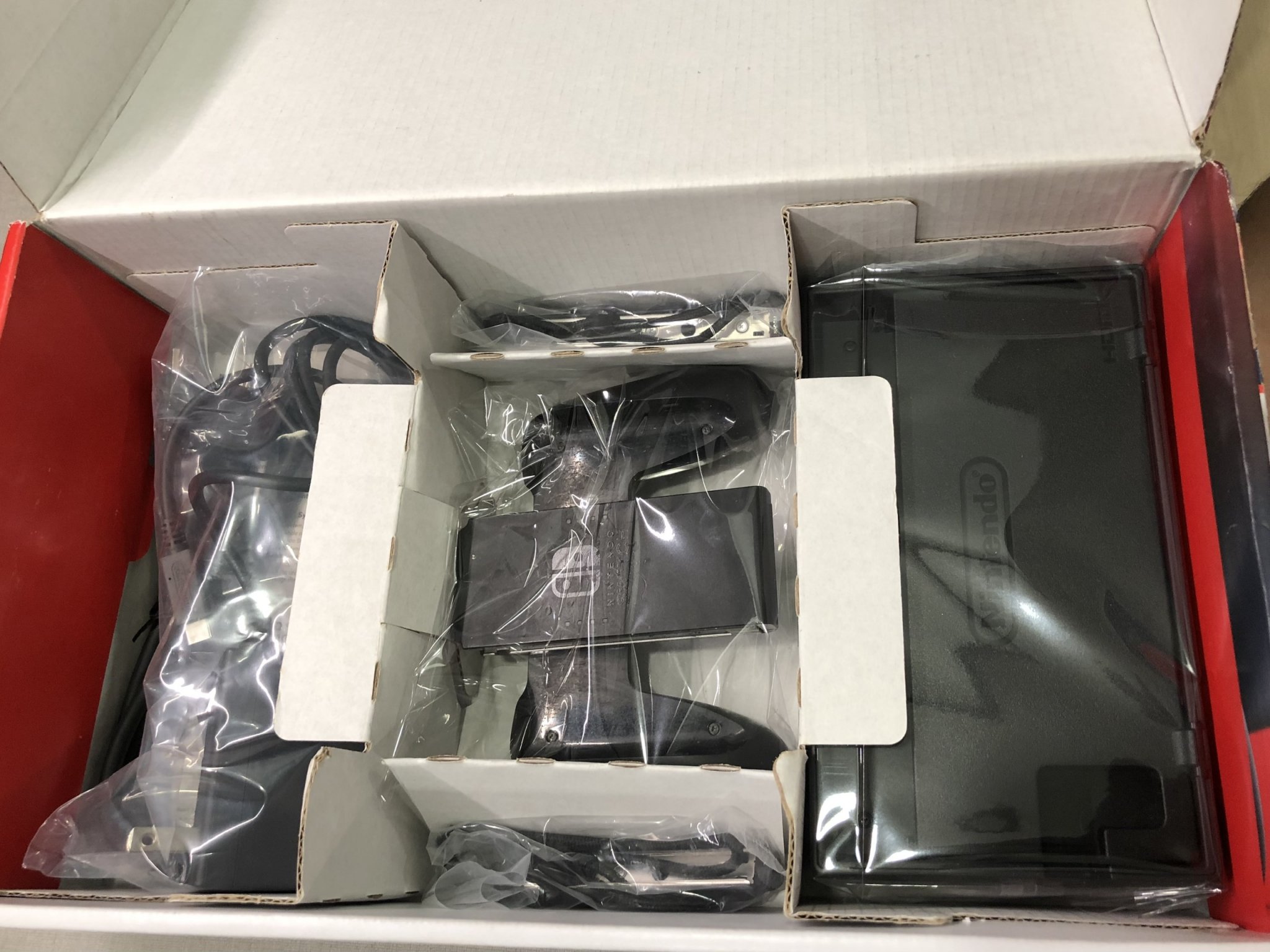 Nintendo Switch V2 Fullbox Giá Rẻ