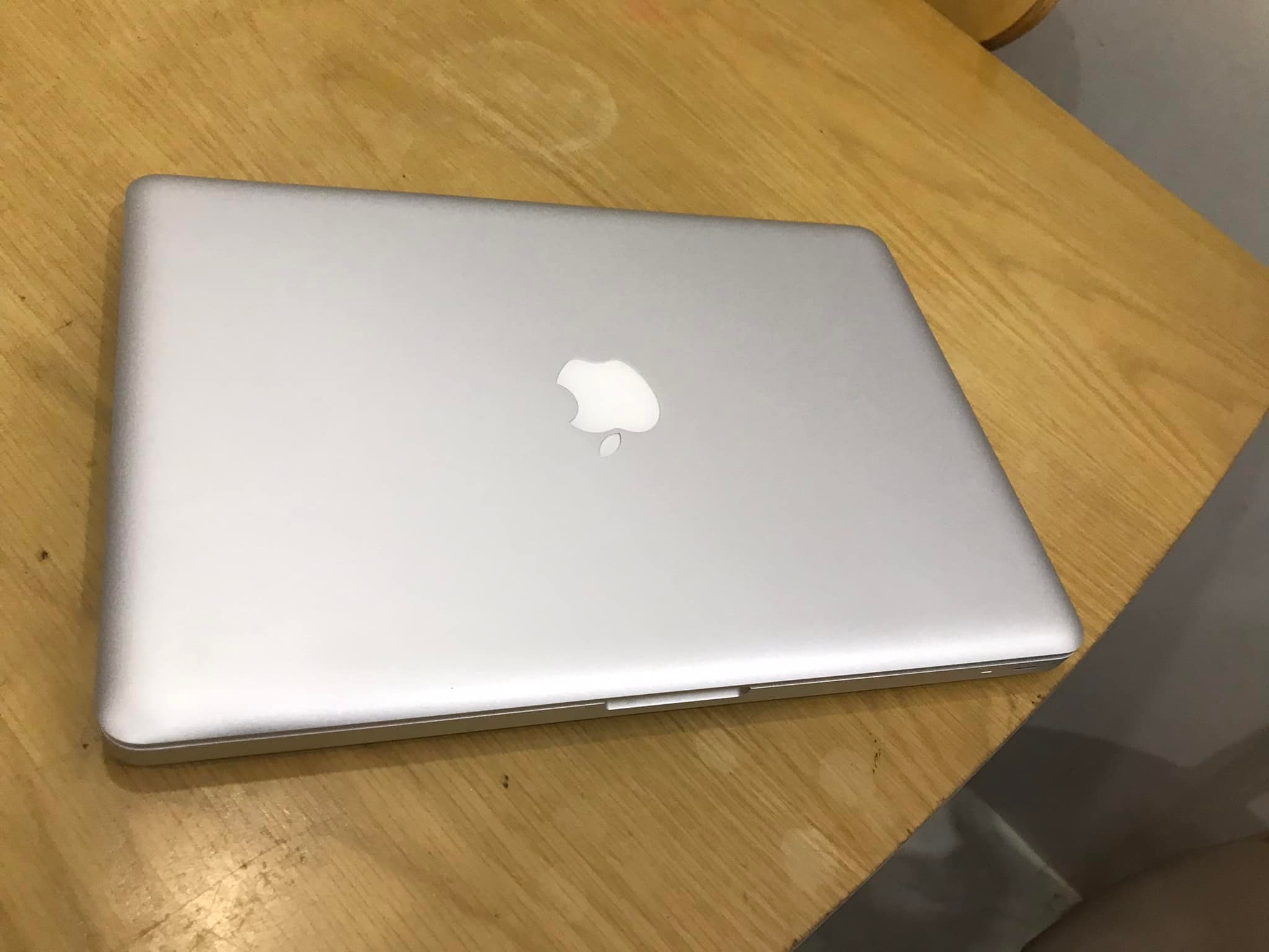 Macbook pro mid 2012 i5 2.5Ghz ,8G, SSD 256G, 13'3 - 7.700.000đ | Nhật tảo