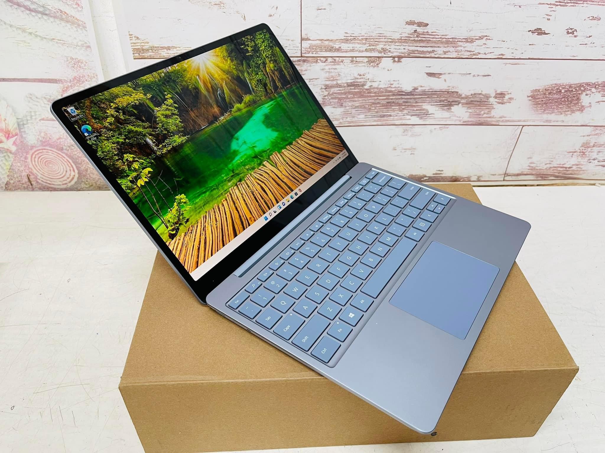 Surface Laptop Go 12.4in i5-1035G1 8GB Ram 128GB SSD Iceblue - 15.500.000đ | Nhật tảo