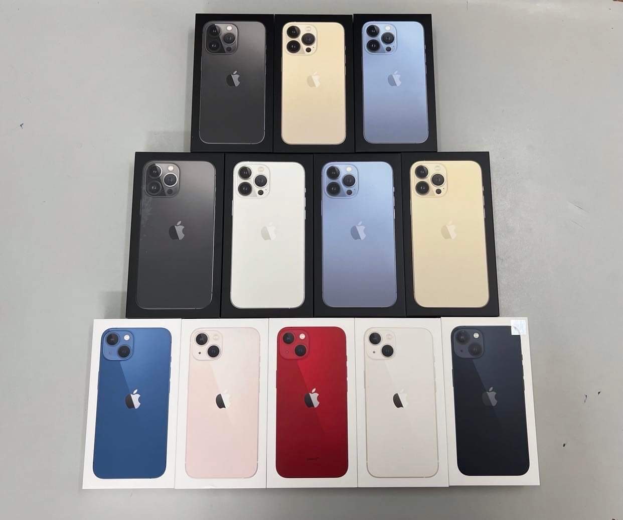 Брать 13 или 14 айфон. Iphone 13 128. Iphone 13 128gb. Айфон 13 128 цвета. Iphone 13 Pro 128 цвета.