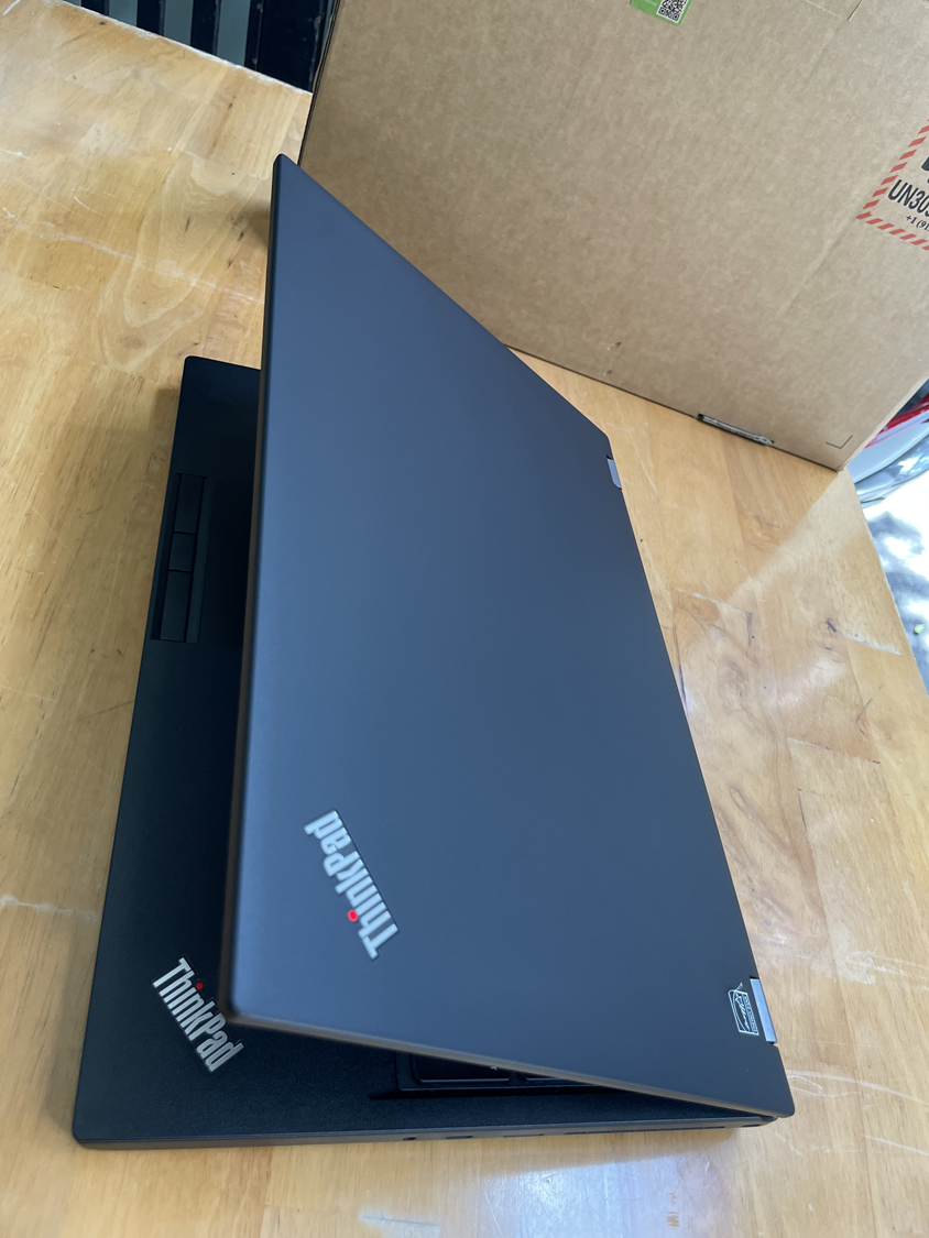 Lenovo Thinkpad P53 Xeon RTX5000 (1).png