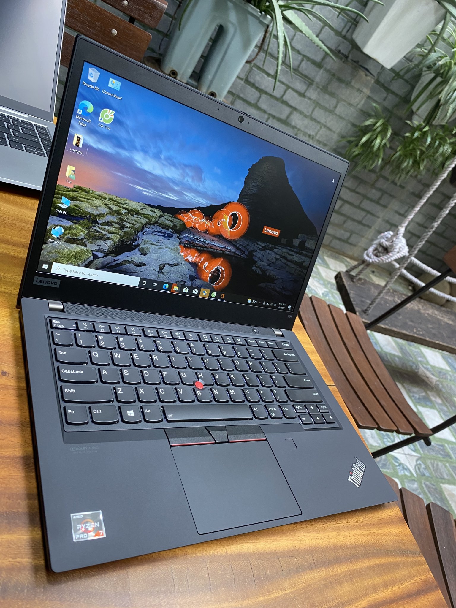 Thinkpad T14 Gen 2 Ryzen 7 Pro 5850u 16g 14in Fhd 21 900 000đ