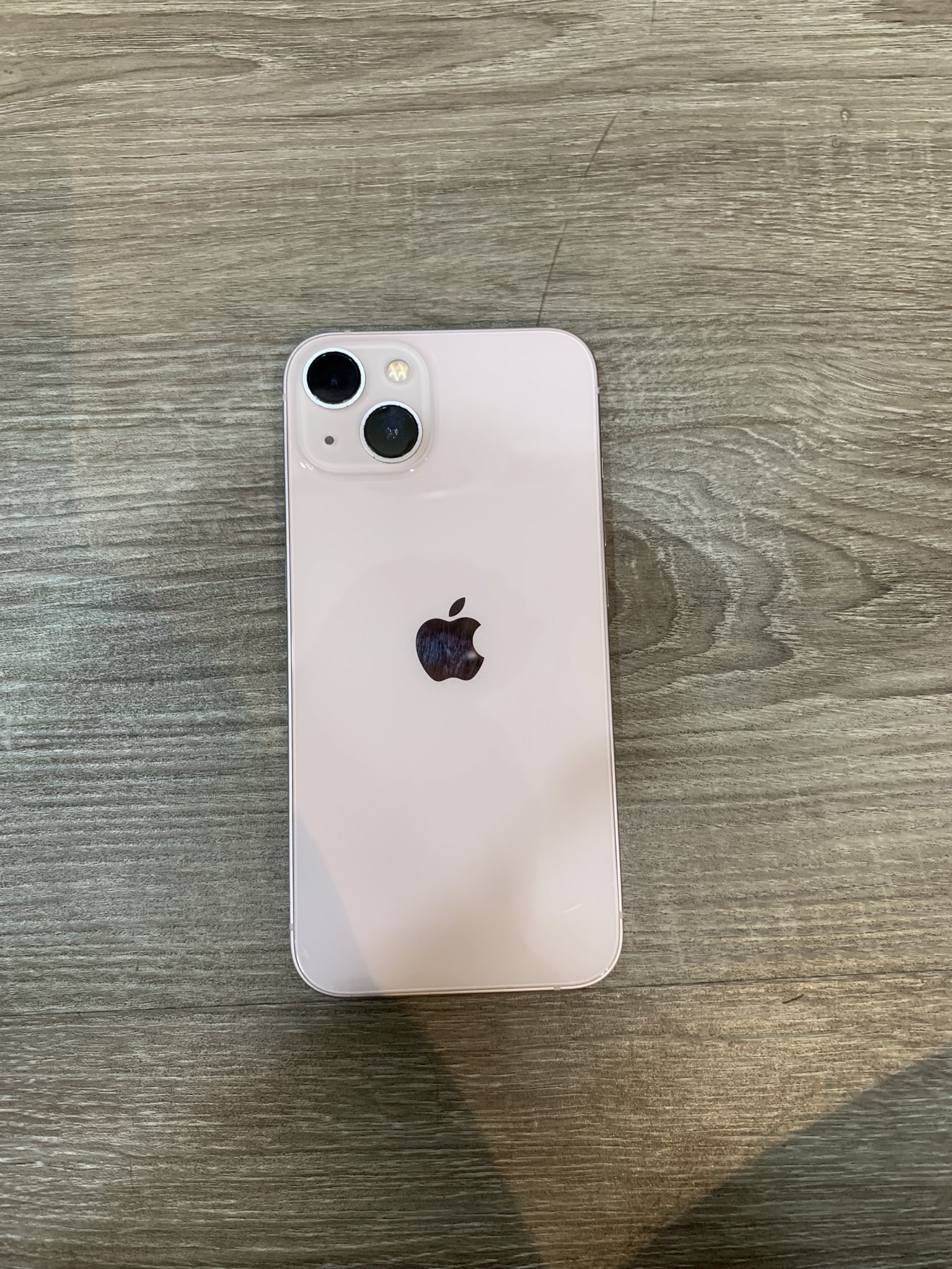 iPhone 13 Pink 128Gb quốc tế chính hãng VN máy zin đẹp 13.000.000đ Nhật tảo