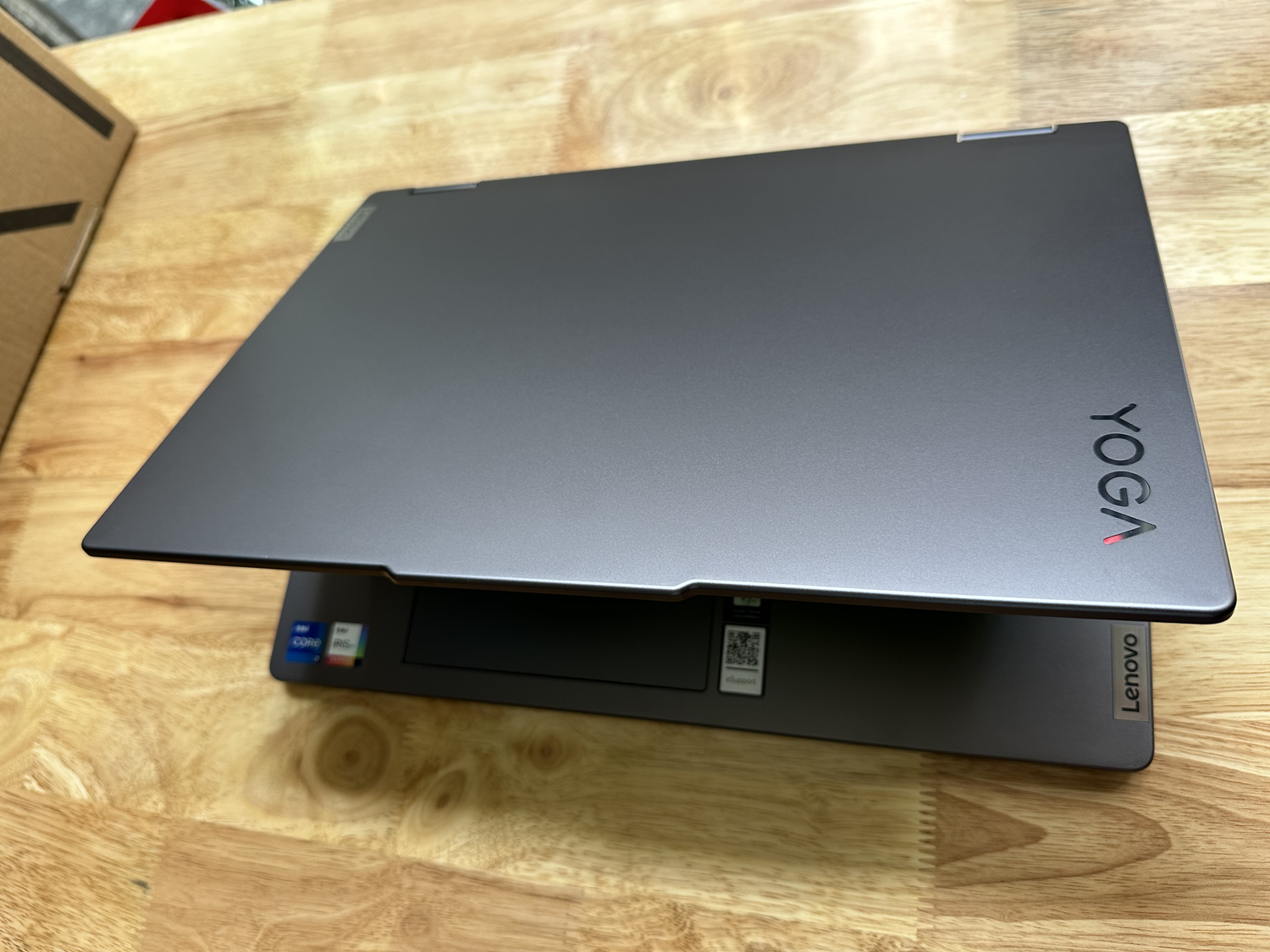 Lenovo Yoga 7i 16irl8 Core i7 13th anh 9.png