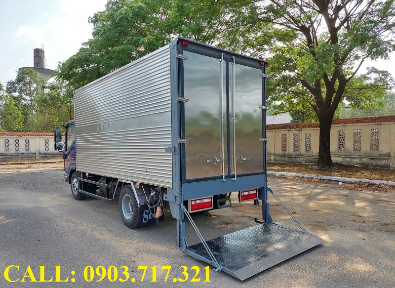 Mua xe tải Jac N200S thùng kín bửng nâng giá tốt tại Sài Gòn - 1