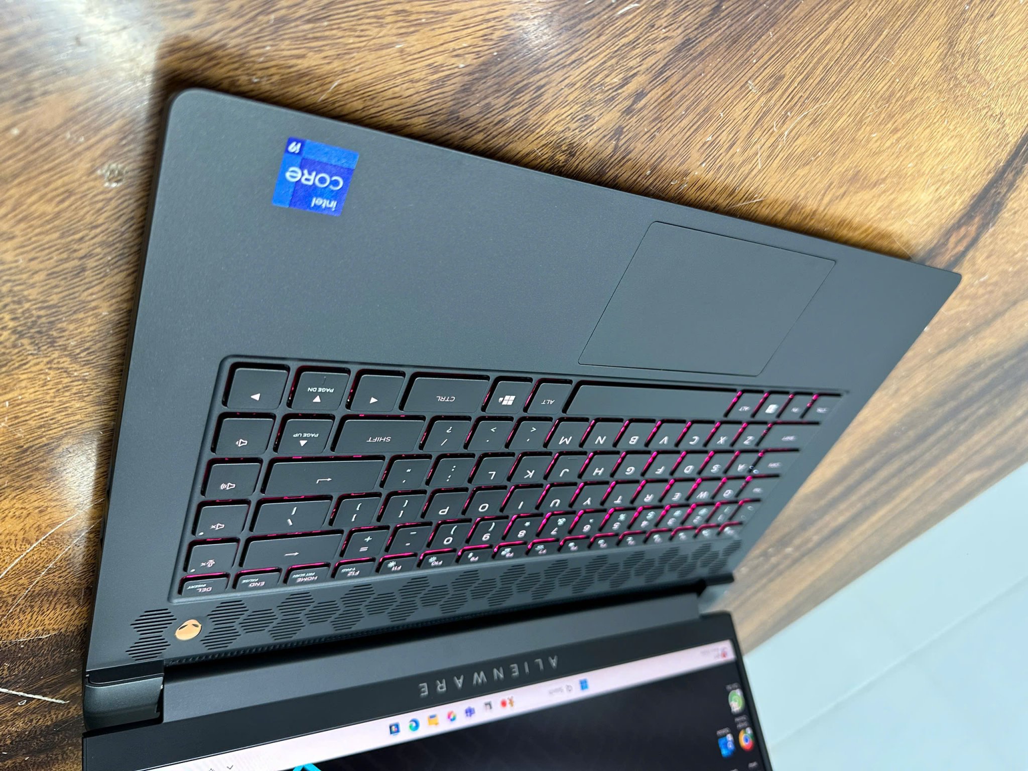 Dell Alienware M15 R7 core i9 (1).jpg
