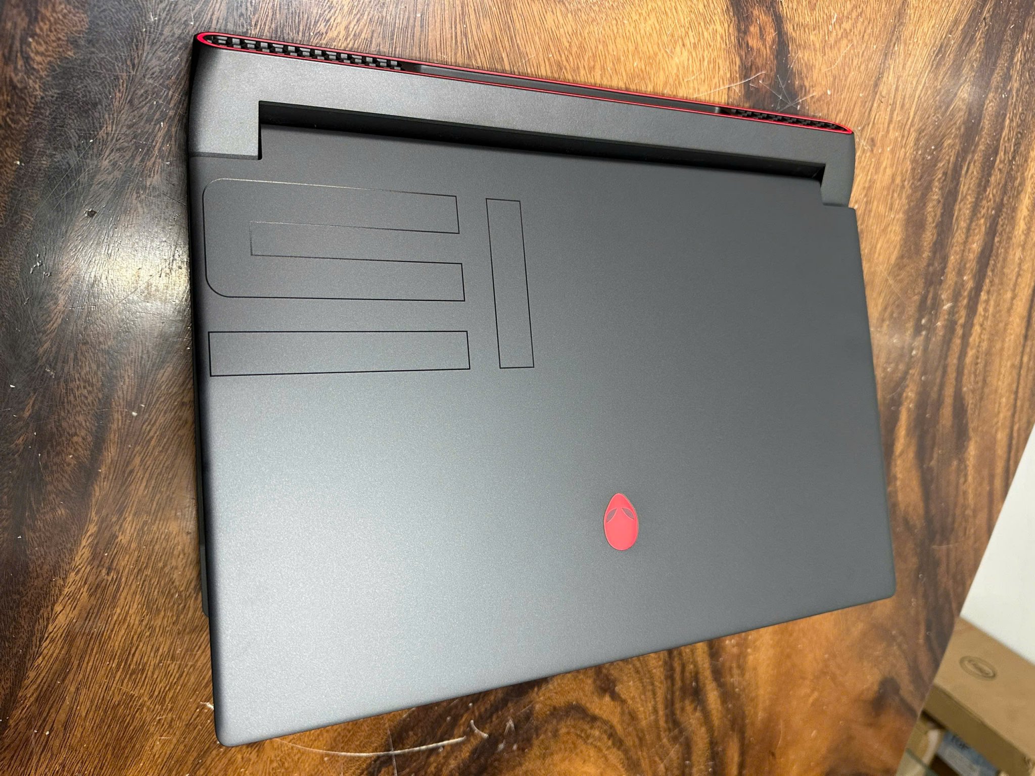 Dell Alienware M15 R7 core i9 (2).jpg