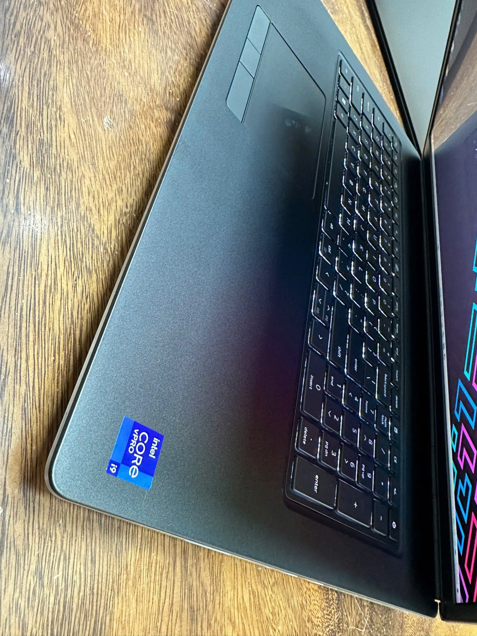 dell precision 7760 core i9 (8).jpg