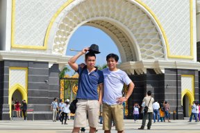 Mr. Hiến